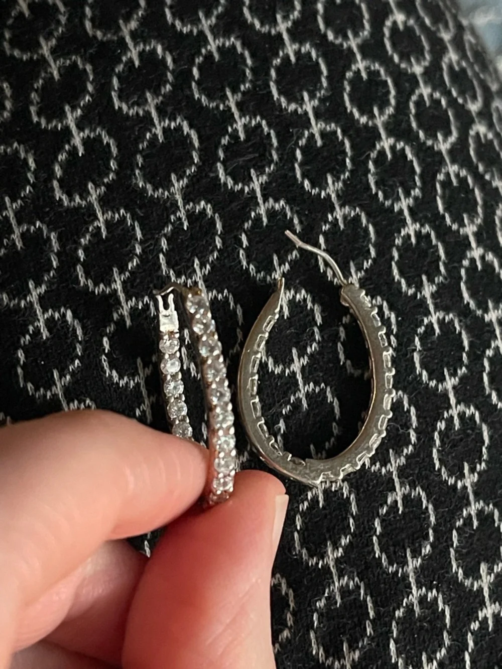 Vintage 925 DQCZ Diamonique Cubic Zirconia Sterling Silver Hoop Earrings 4.99g - Picture 5 of 10